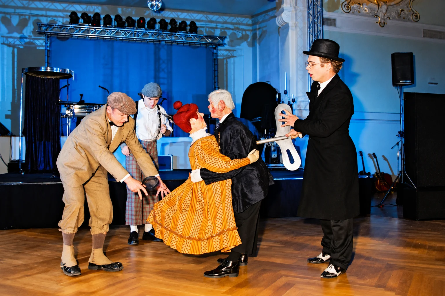 Show Acts Dresden 10 Vaudeville Tanz mit Wind up Schluessel